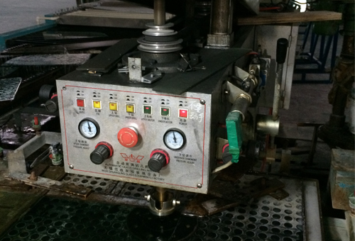 全自動(dòng)雙面打孔機(jī)